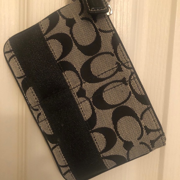 Small Coach Wristlet/Wallet Bundle - Picture 7 of 7